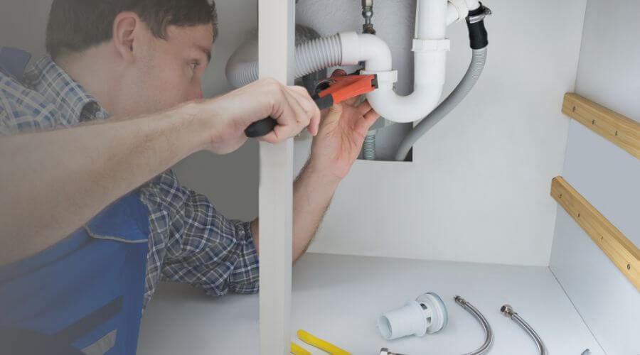 Expert burst pipe repair services in Magazine, AR